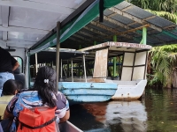 river.boats_