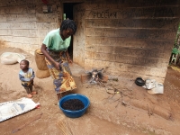 Preparing raw coffee