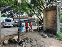 Stonetown out of centre